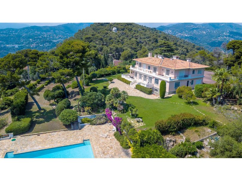 Vente maison 11 pièces 742.59 m² à Nice (06000), 12 000 000 €