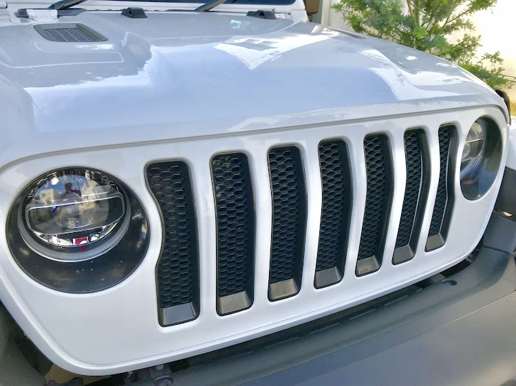 ラングラーアンリミテッドのドラレコ・JEEP・wrangler・ラングラーJLに関するカスタム事例の投稿画像5枚目