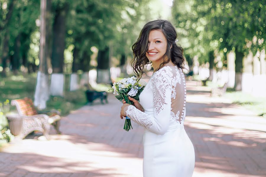 Wedding photographer Lana Potapova (lanapotapova). Photo of 20 May 2019