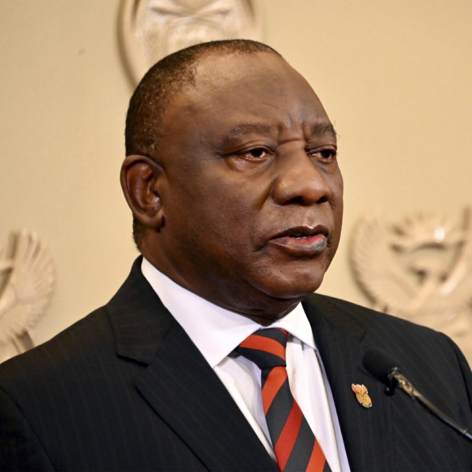 Cyril Ramaphosa / Cyril Ramaphosa We Are Africa And Africa Is Us Let S Work Together To Defeat The Covid 19 Crisis / Breaking news headlines about cyril ramaphosa, linking to 1,000s of sources around the world, on newsnow: