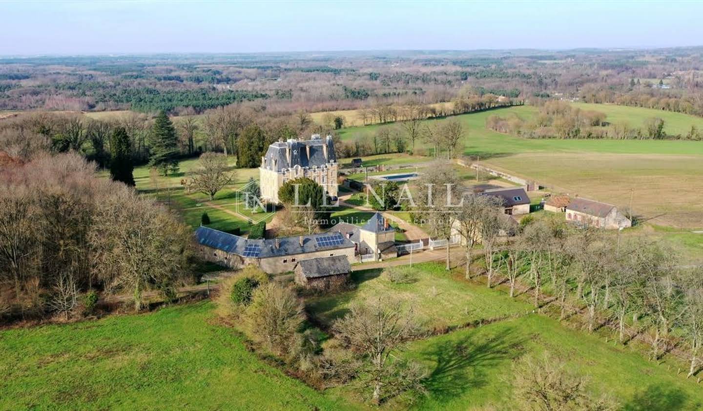 Castle Le Mans