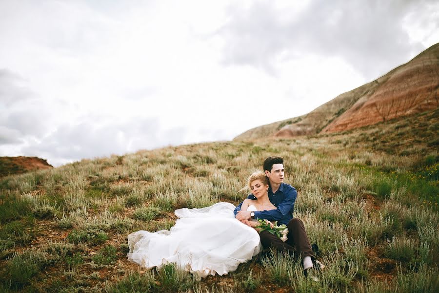 Fotógrafo de casamento Nina Babenko (ninababenko). Foto de 23 de maio 2017