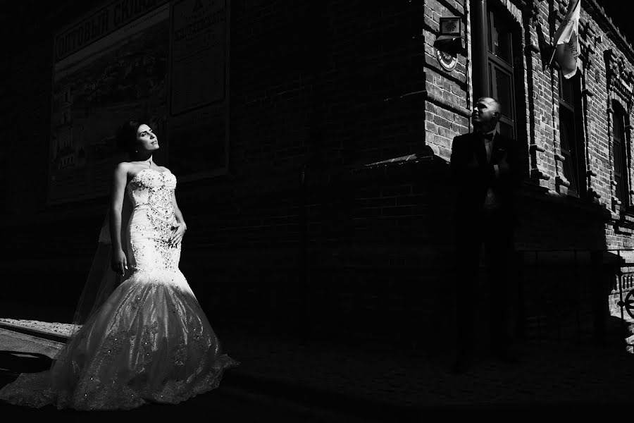 Fotógrafo de casamento Anton Sidorenko (sidorenko). Foto de 10 de outubro 2017