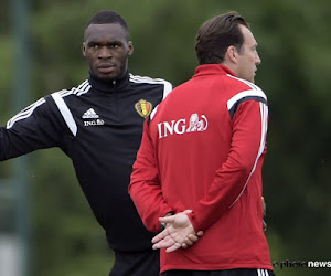 Guess who's back? Benteke tekent present op training