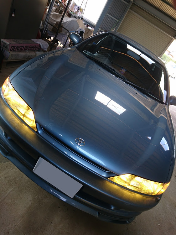 カレンのヘッドライト交換・コーナーポール・DIYに関するカスタム事例の投稿画像1枚目