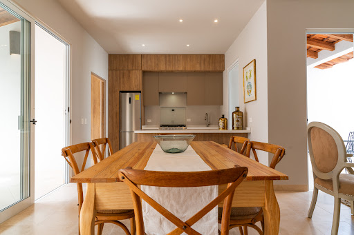 Contemporary house 3