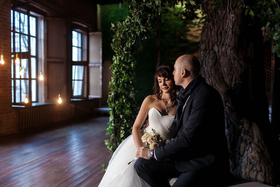 Fotógrafo de bodas Anna Averina (averinafoto). Foto del 5 de febrero 2018