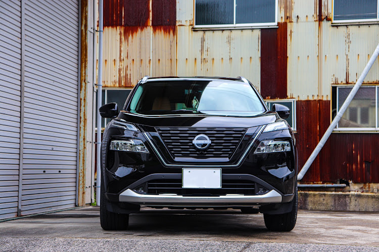 エクストレイルのエクストレイルT33・納車・エクストレイル・エクストレイルT32後期に関するカスタム事例の投稿画像2枚目