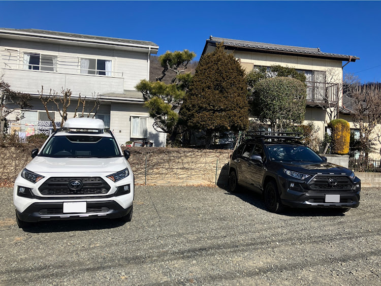 RAV4のRAV4乗りさんと繋がりたい・rav4adventure・rav4アドベンチャーオフロードパッケージに関するカスタム事例の投稿画像2枚目