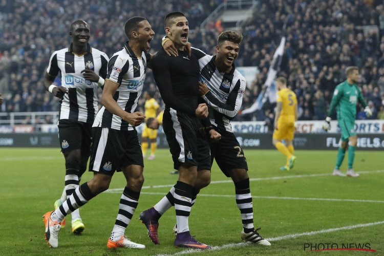 Mitrovic (ex-Anderlecht) ontpopt zich stilaan tot cultheld in Newcastle: "Hij is héél 'down to earth', dat hebben ze hier graag"