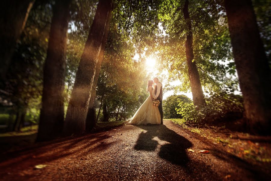 Fotografo di matrimoni Rinat Tarzumanov (rinatlt). Foto del 15 agosto 2018