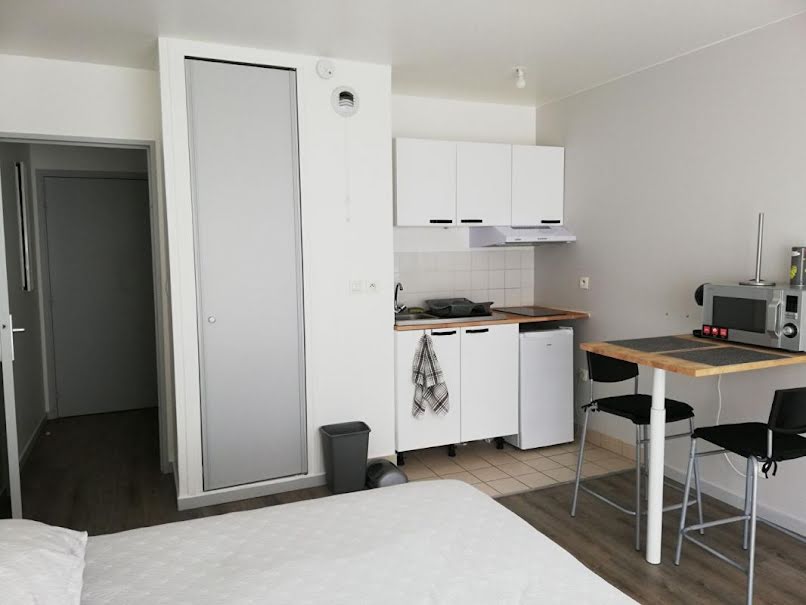 Location meublée appartement 1 pièce 23 m² à Torcy (77200), 670 €