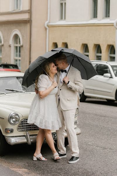 Fotografo di matrimoni Anita Vartiainen (anitavartiainen). Foto del 3 ottobre 2023