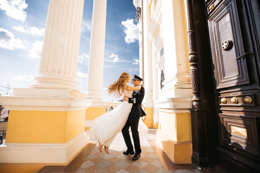 Wedding photographer Dmitriy Roman (romdim). Photo of 12 November 2018