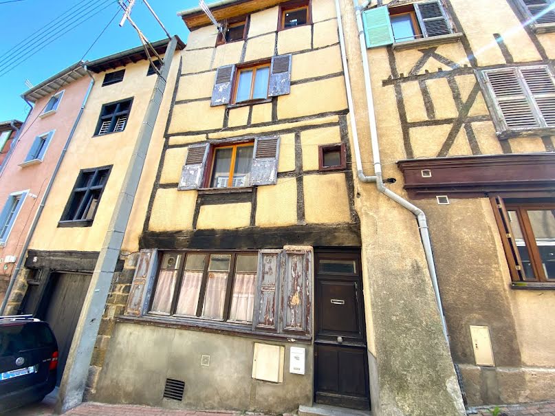 Vente maison 4 pièces 90 m² à Thiers (63300), 39 000 €