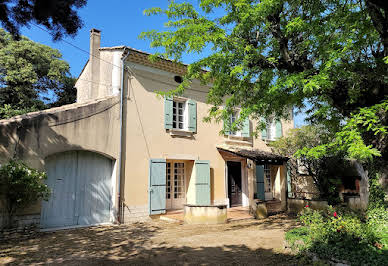 Maison avec piscine et terrasse 9