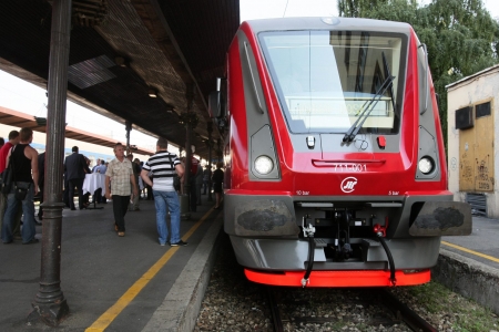 Brzom reakcijom dispečera izbegnut sudar vozova u stanici Zemun, saobraćaj u prekidu