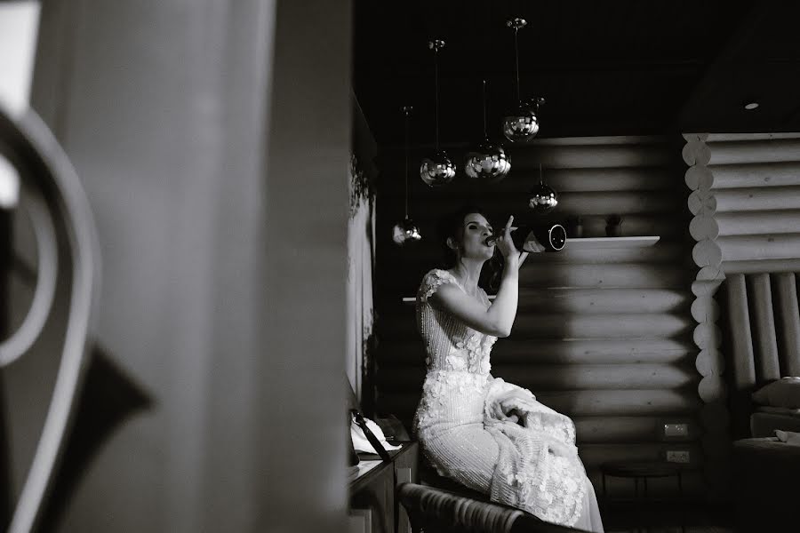 Fotógrafo de casamento Lena Kostenko (pholen). Foto de 21 de janeiro 2019