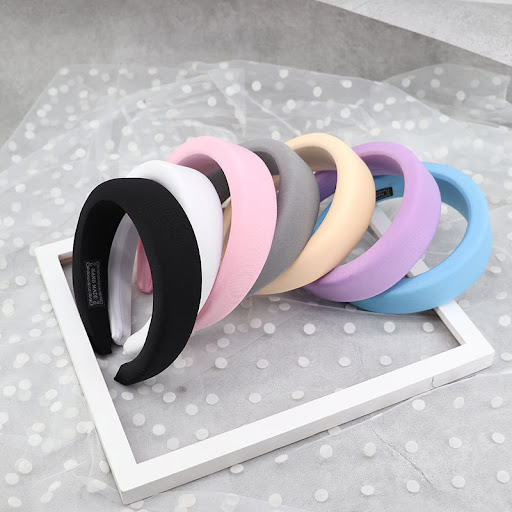 Title 13, Creative Korean Candy-colored Milk Silk Sponge ...