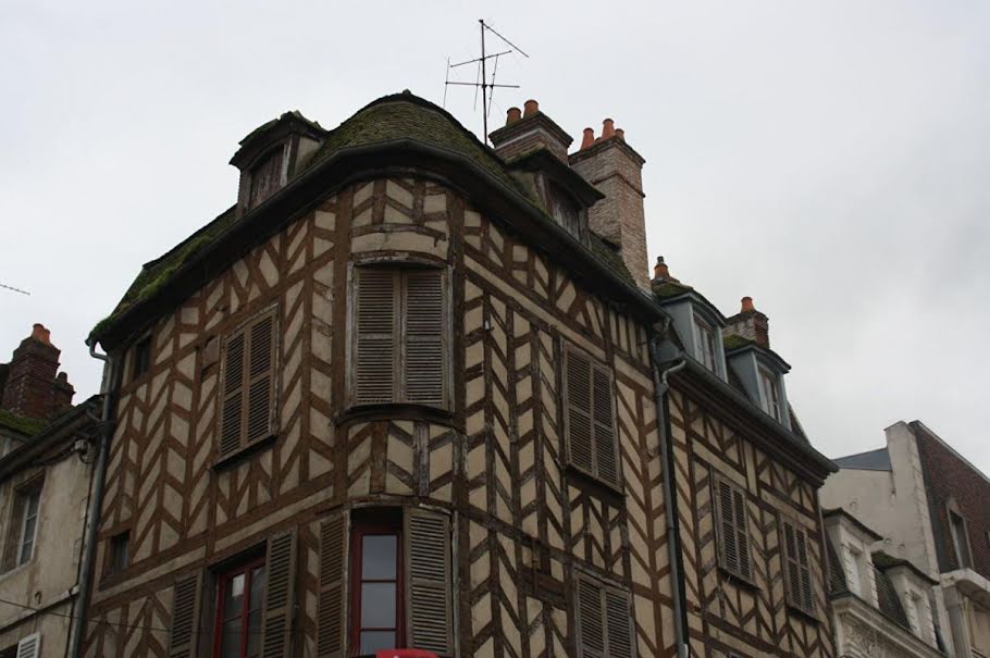 Vente maison 1 pièce 340 m² à Auxerre (89000), 349 000 €