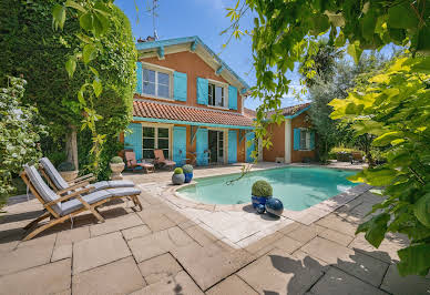 House with pool and terrace 2