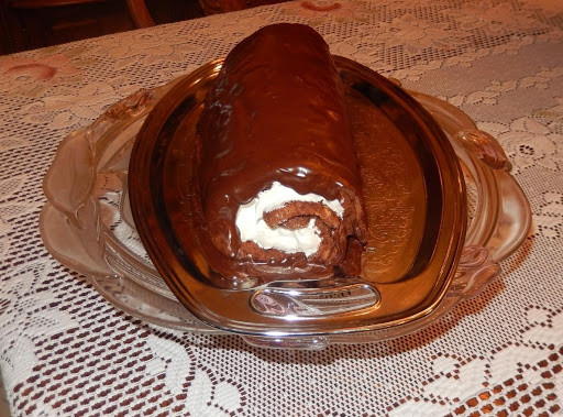 Amazingly easy to make Chocolate Roll.