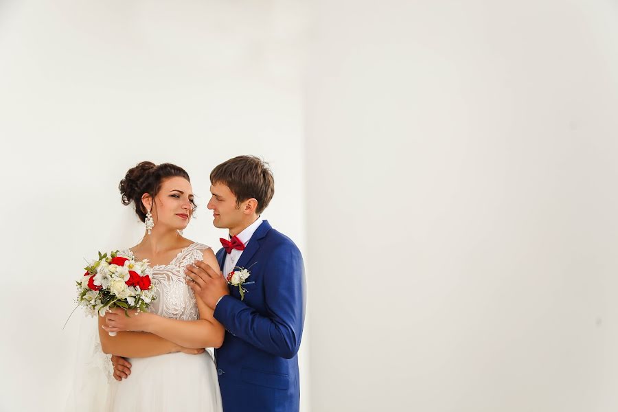 ช่างภาพงานแต่งงาน Olga Podobedova (podobedova) ภาพเมื่อ 3 ตุลาคม 2017