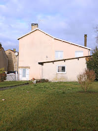 maison à Loubigné (79)