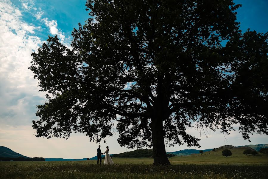 Hääkuvaaja Cristian Burlacu (crsphotographer). Kuva otettu 20. lokakuuta 2021