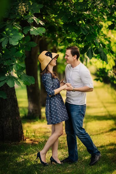 Fotógrafo de casamento Aleksandra Tikhova (aleksti). Foto de 27 de junho 2018