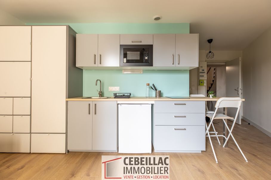 Location meublée appartement 1 pièce 22.23 m² à Clermont-Ferrand (63000), 460 €