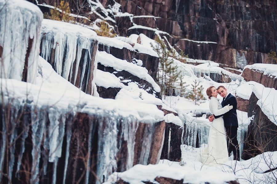 Photographe de mariage Denis Osipov (svetodenru). Photo du 21 décembre 2014