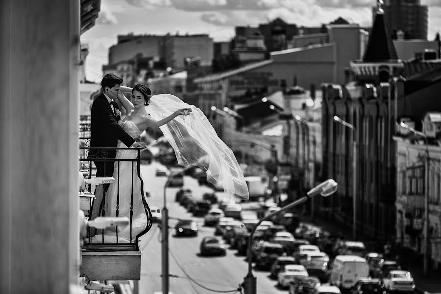 Fotógrafo de casamento Ayrat Sayfutdinov (89177591343). Foto de 2 de julho 2017