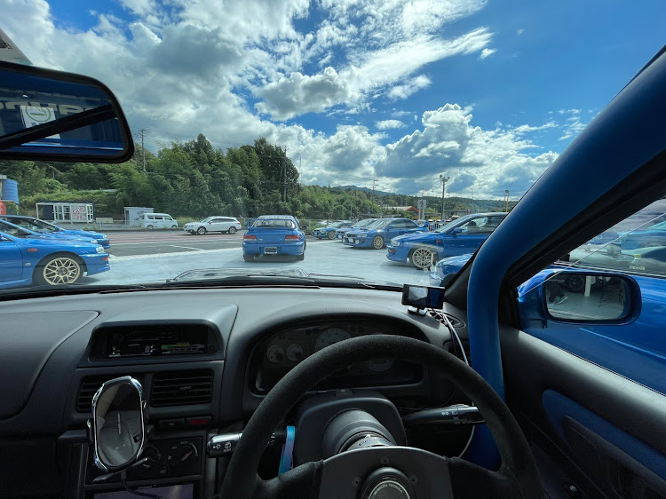 22B-STi Versionのドライブに関するカスタム事例の投稿画像3枚目