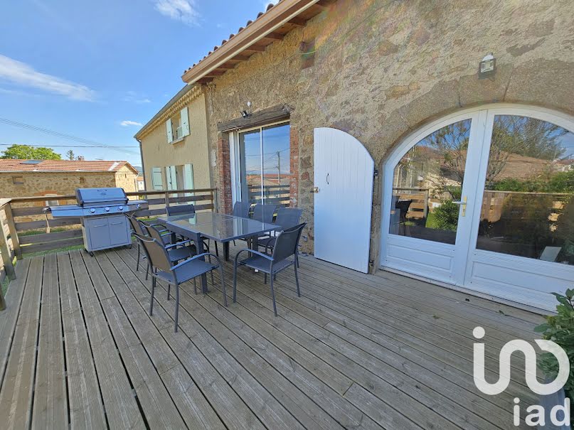 Vente maison 4 pièces 75 m² à Quintenas (07290), 190 000 €