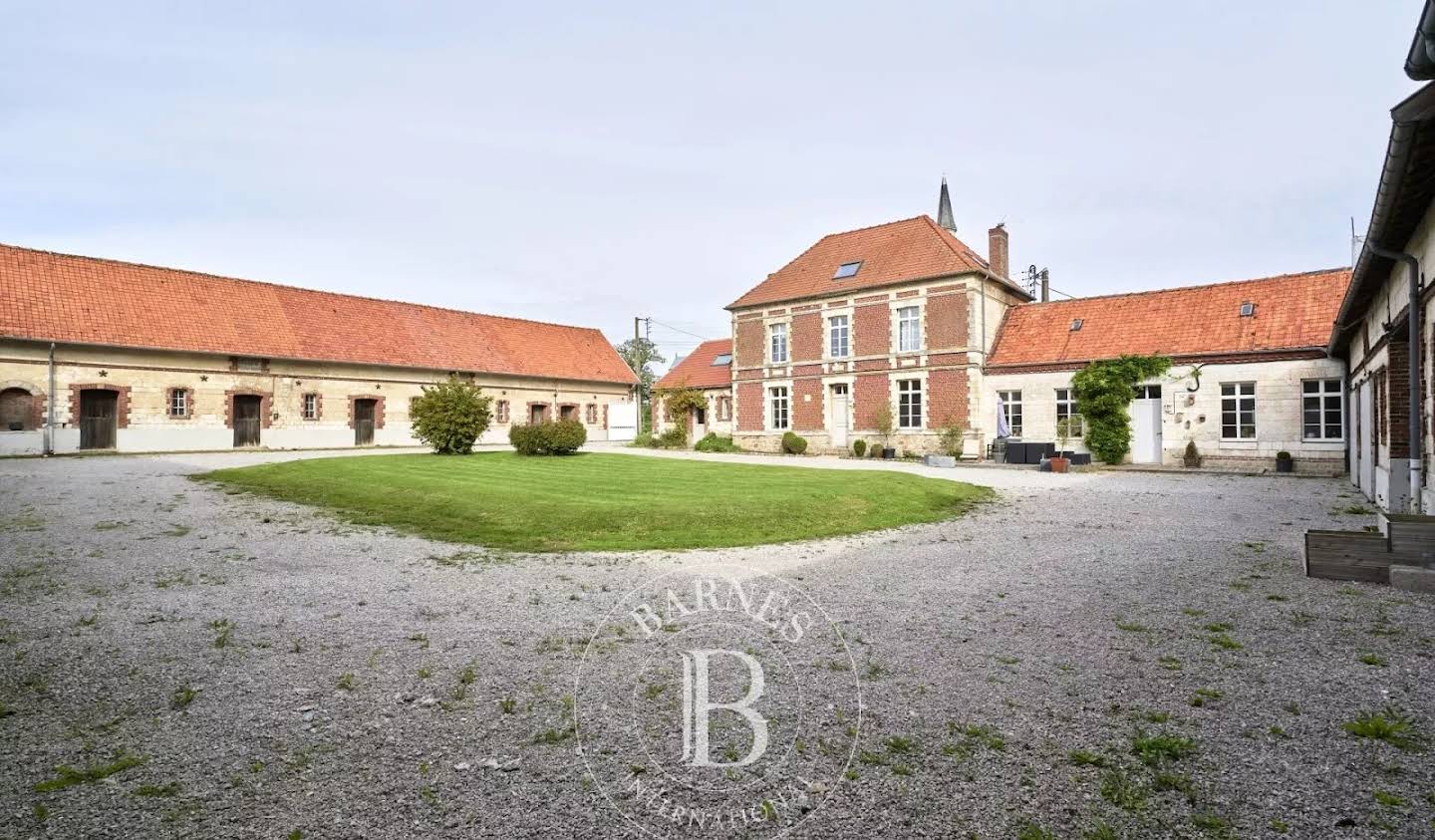 Farm house Villers-Châtel