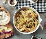 Fingerling Potato Salad Recipe | Epicurious.com was pinched from <a href="http://www.epicurious.com/recipes/food/views/Fingerling-Potato-Salad-366411" target="_blank">www.epicurious.com.</a>