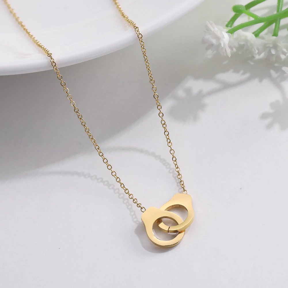 Title 5, Collier à boucle européen et américain pour fem...
