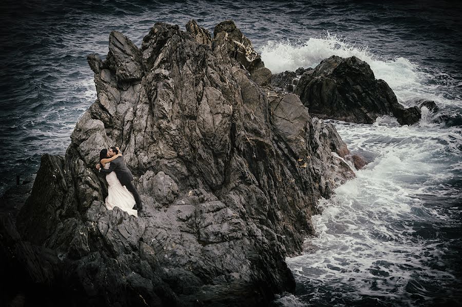 Wedding photographer Massimo Santi (massimosanti). Photo of 16 November 2015