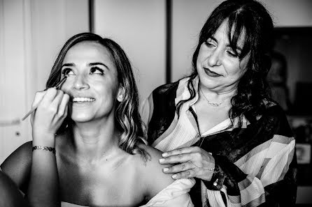 Fotografo di matrimoni Dimitra Sakellari (dimiwallace). Foto del 5 aprile