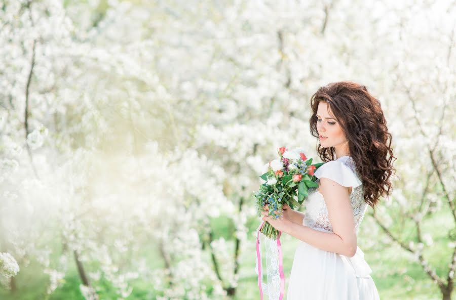 Fotógrafo de casamento Mariya Dedkova (marydedkova). Foto de 9 de maio 2016