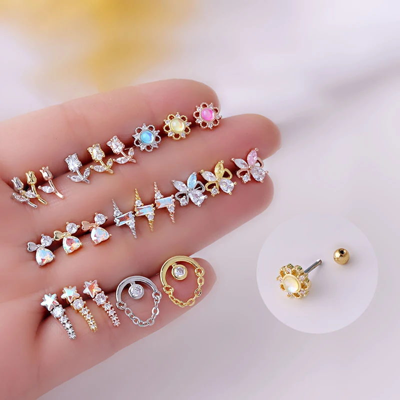 Boucles d'oreilles clous fines en acier titane 0.8MM, tendance et légères, parfaites pour un look quotidien discret et élégant.