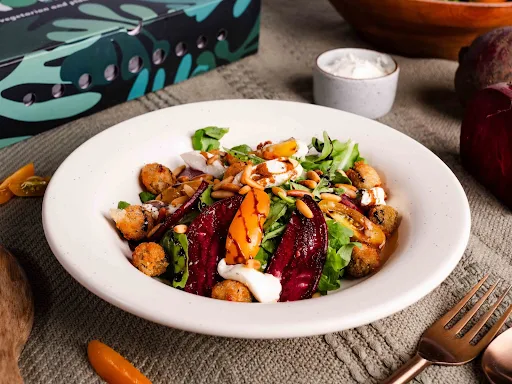 Beetroot & Goat Cheese Salad