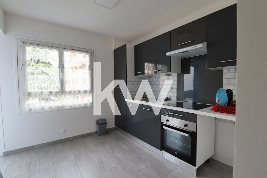 Vente appartement 3 pièces 78.78 m² à Nimes (30000), 129 000 €