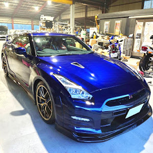 NISSAN GT-R R35