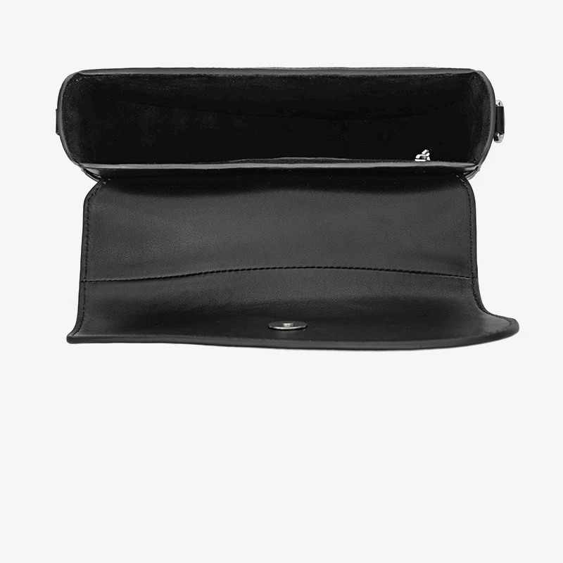 Unique Design Tassel Bag Personality Fashion Crossbody. A stylish and versatile bag perfect for adding flair to any outf