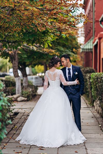 Fotógrafo de casamento Evgeniya Rafikova (raphikova). Foto de 16 de outubro 2018