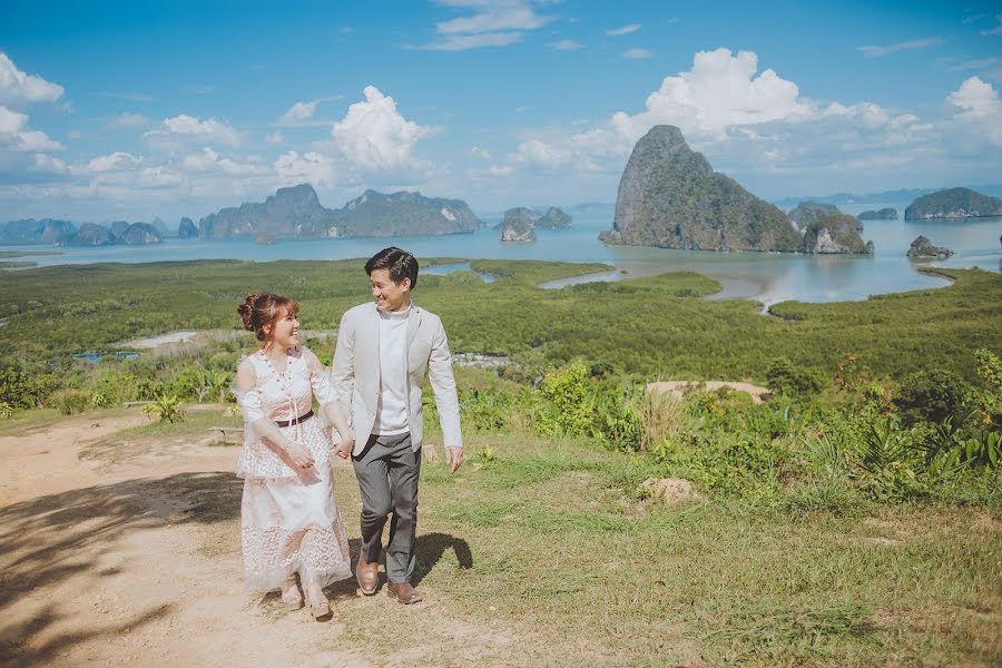 Fotógrafo de bodas Opas Buncharn (munrakwedding). Foto del 7 de septiembre 2020