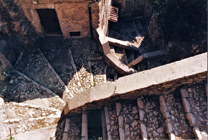 Passeggiando per le vie di Anticoli Corrado di RITROB