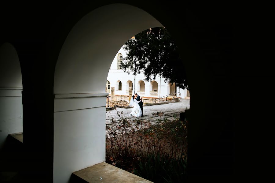 Wedding photographer Gábor Badics (badics). Photo of 1 February 2020